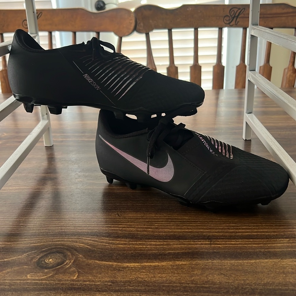 NIKE PHANTOM VNM
Soccer Shoe
BLACK/BLACK

New without tags